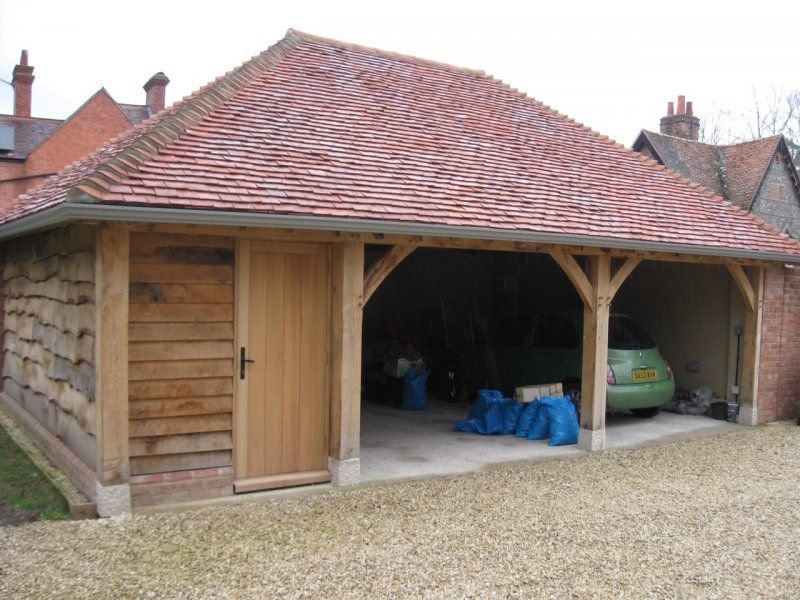 Oak framed garage 3 bay