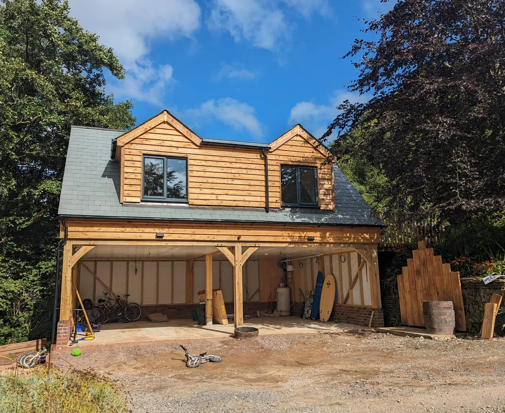 Oak framed two storey garage