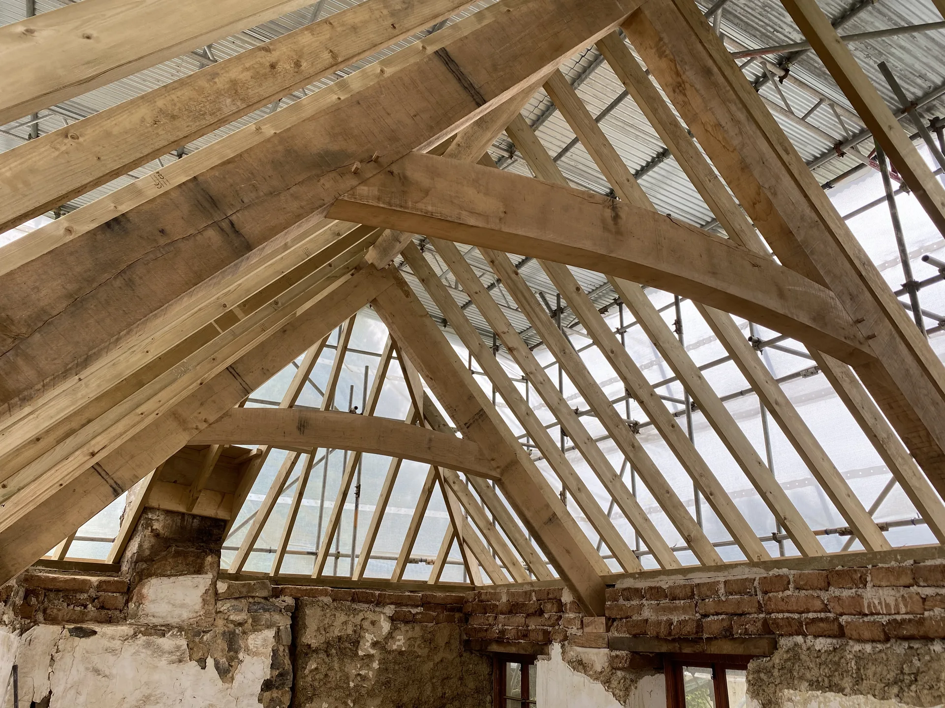 Oak roof frame construction