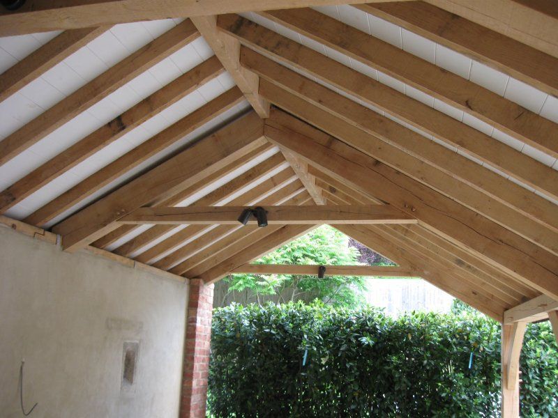 Oak roof trusses vaulted