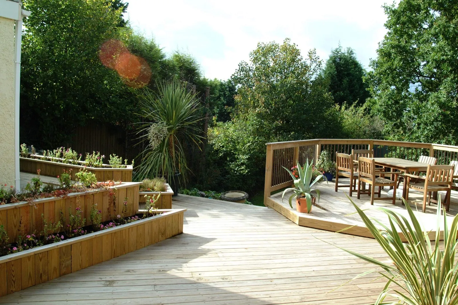 Timber decking balustrade garden